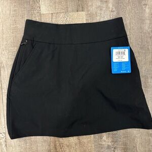 Ladies Columbia Black Skirt with Pockets